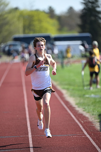 trackfield_2025-04-23_cp_3877