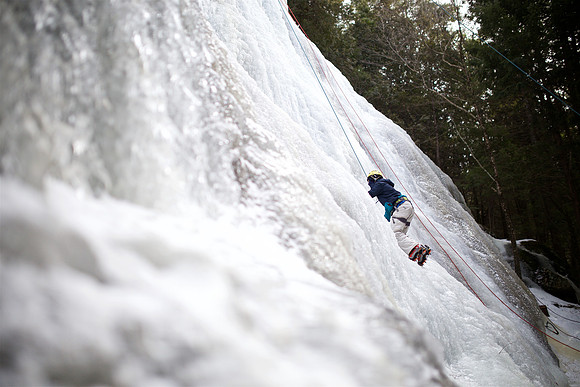 campdudley16_iceclimbing_bd_1584