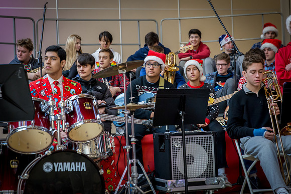 holidayassembly19_jfess2_0575