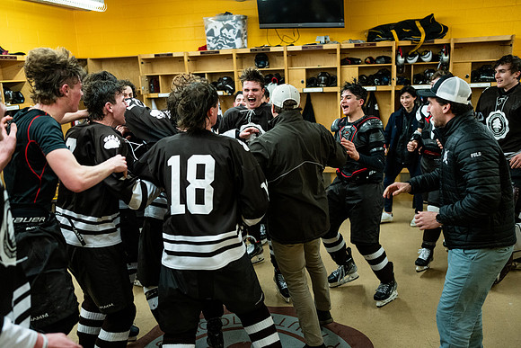hockey_2022-03-02_nepsihaquarter_jk_5521