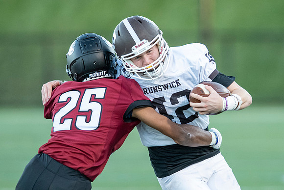 football_jv_2021-11-08_dburns_0485