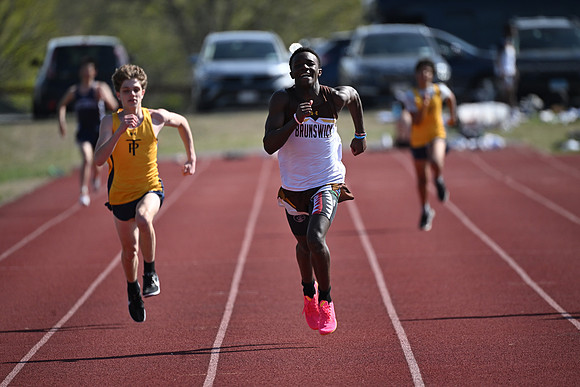 trackfield_2025-04-23_cp_3473