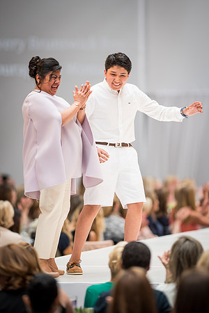 fashionshow17_runway_wkl_0975