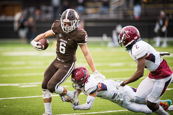 hc17_football_wkl_3886