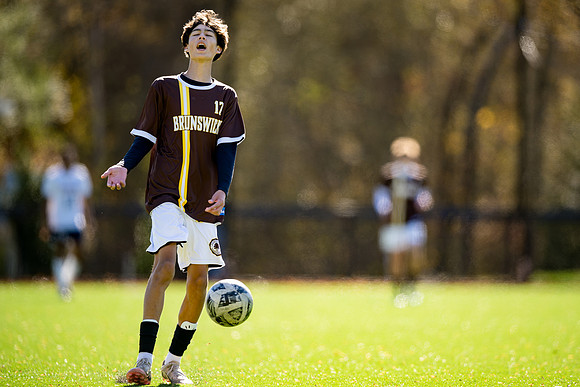 soccer_jv_2024-11-02_ah_0210
