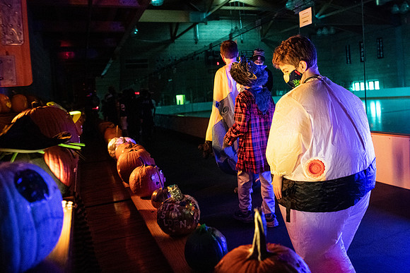 pumpkinparade_psls_wkl_3944