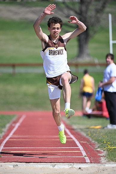 trackfield_2025-04-23_cp_2545