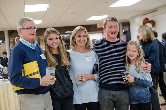 alumni_associationparty17_hp_1284