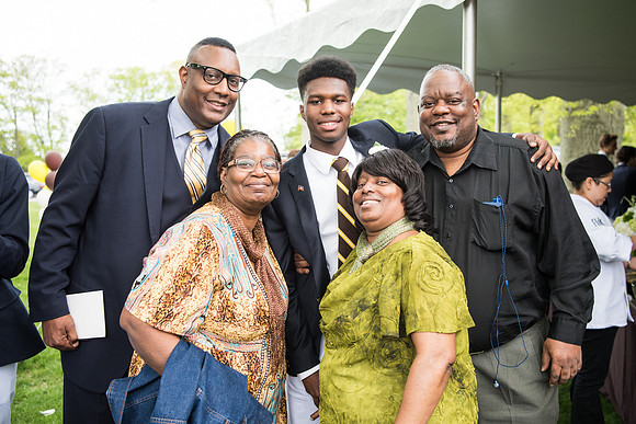 graduation16_wkl_8144