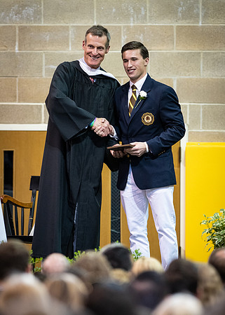 graduation19_wkl1_9896