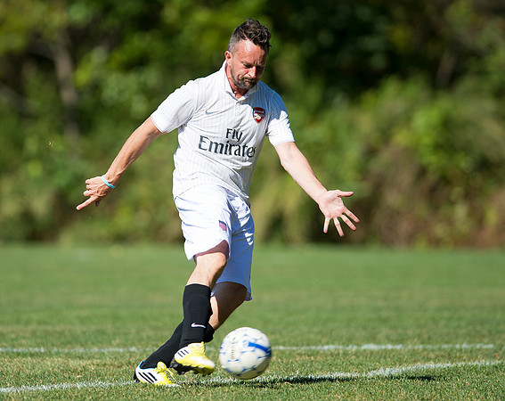 alumni_soccer14_db_9865