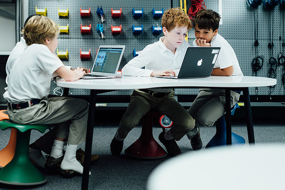 hourofcode_ls_jk_9195