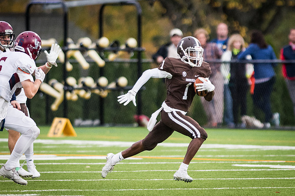 hc17_football_wkl_3827