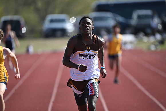 trackfield_2025-04-23_cp_3483