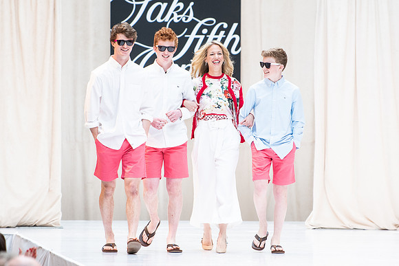 fashionshow19_runway_wkl_1418