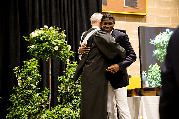 graduation25_diploma_ah_0723
