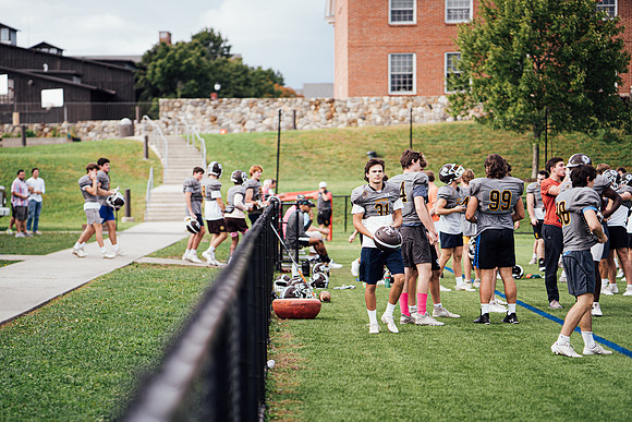 football_2021-10-08_practice_jk2_4025