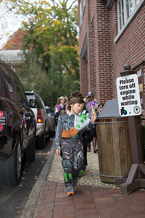 halloweenparade_jfess_0024