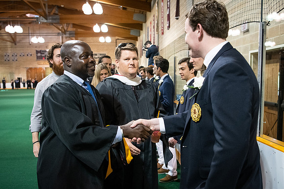 graduation19_wkl1_8576