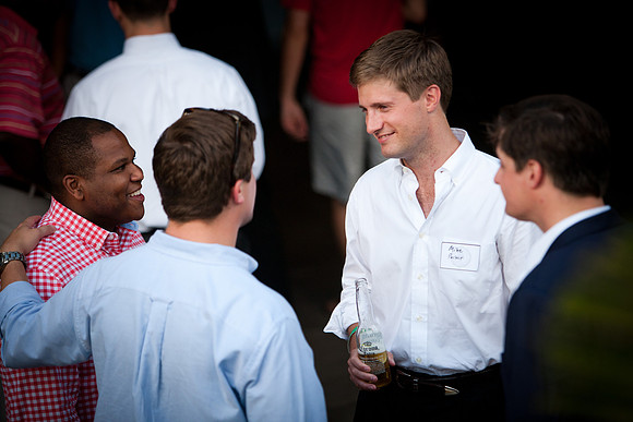 alum_nyc_summersocial14_mkras_0124