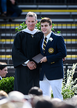 graduation22_diplomas_wkl_0842