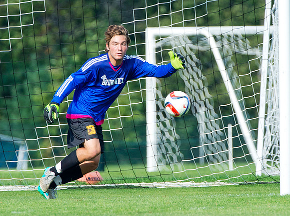 soccer_2015-09-19_dburns_7124