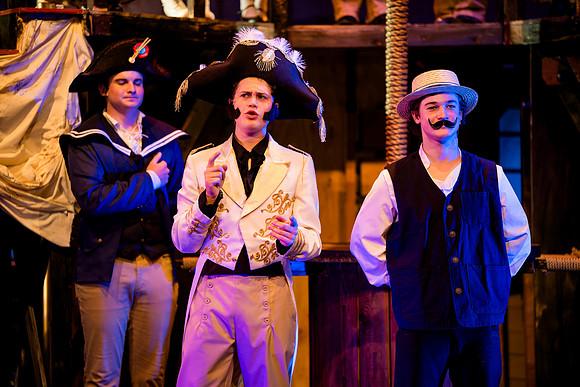 hmspinafore_springmusical25_sat1_us_ah_0406
