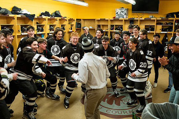 hockey_2022-03-02_nepsihaquarter_jk_5577