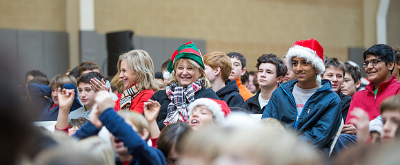 holidayassembly_all_jfess_3237