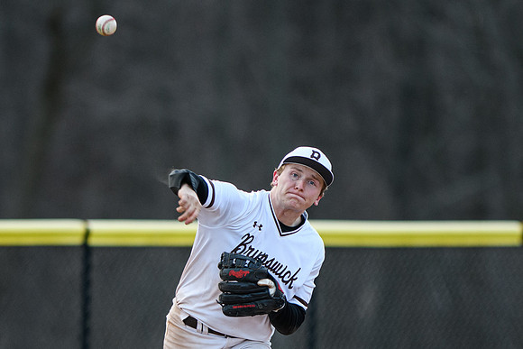 baseball_2022-03-30_wkl1_9408
