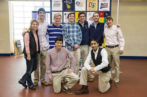 sciencefair14qu_hl_8787