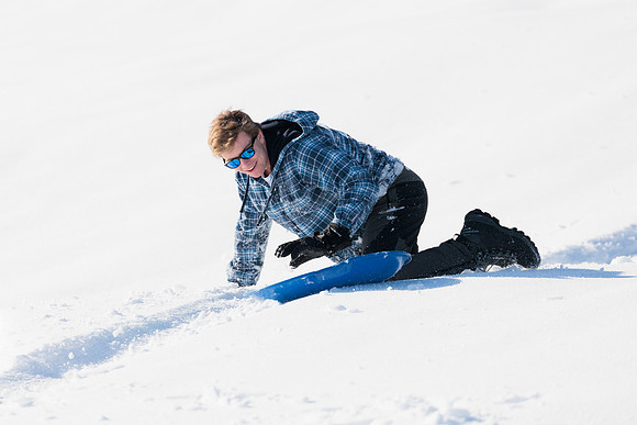 randolphvt2122_trip07_sledding_bdf_1431
