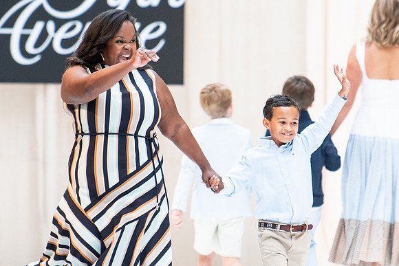 fashionshow19_runway_wkl_0608