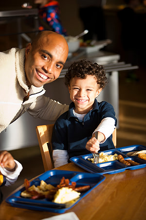fatherson_bfast_ls_mkras_8345