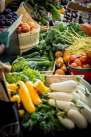 farmersmarket17_jfess_4400