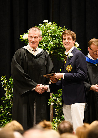 graduation25_diploma_wkl1_4478