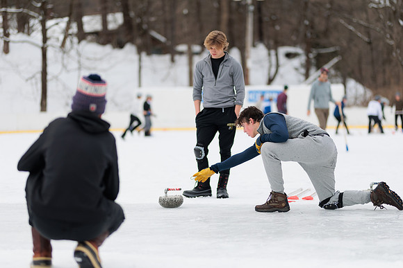 randolphvt2122_trip07_curling_bdf_0615