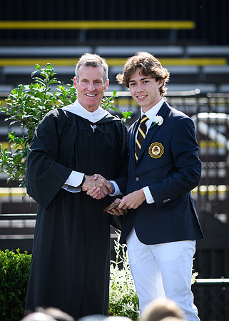 graduation22_diplomas_wkl_0451