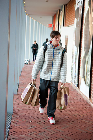 thanksgiving_fooddrive_us_mkras_0062