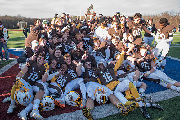 football_nepsac15_wkl_0947