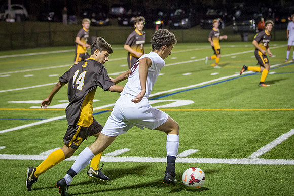 hc17_soccer_jfess_9406