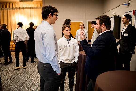 careercenter_tablenetworking24_ah_0082