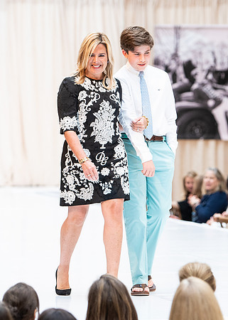 fashionshow19_runway_wkl_1031