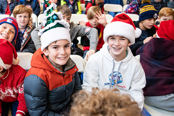 holidayassembly19_wkl_1395