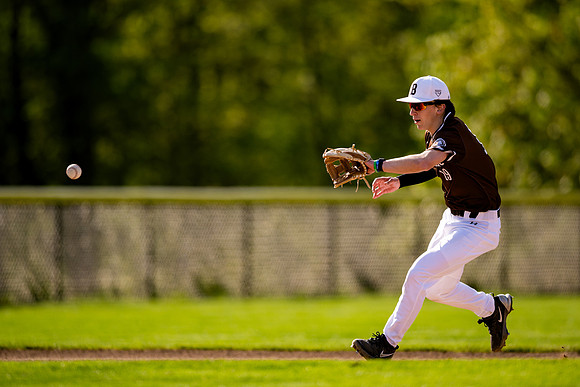 baseball_2025-05-01_ah_0114
