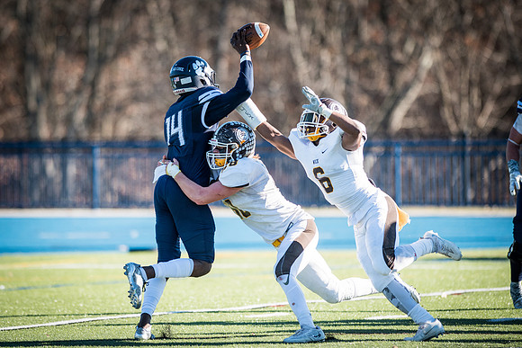 football_nepsac16_wkl_3745