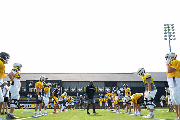football_scrimmge_2024-09-04_jk_8991