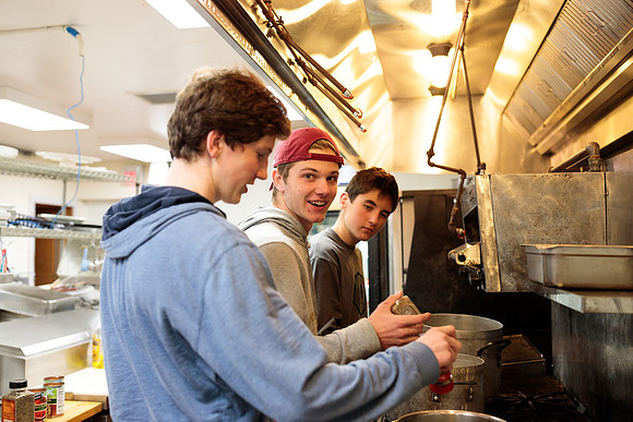 randolphvt1819_trip02_cooking_bdf_6341