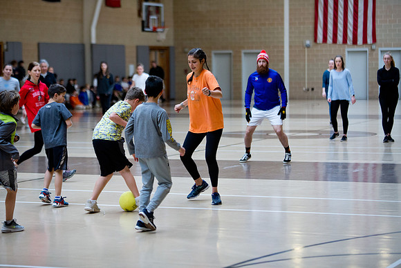 soccer_gr4 faculty19_mkras_0047