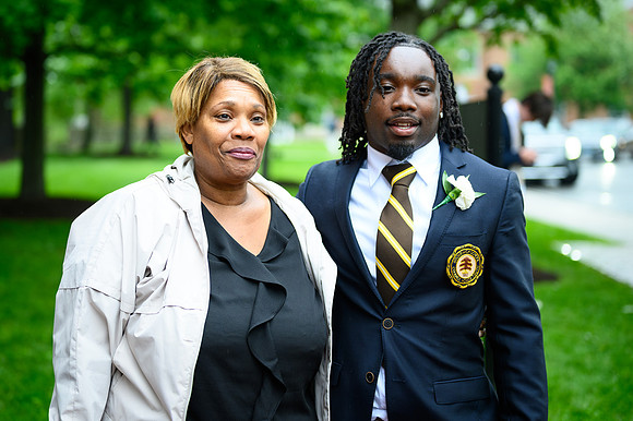graduation25_post_wkl2_6153